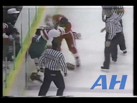 NHL Oct. 4, 1990 Alan Stewart,NJ v Dave Barr,DET New Jersey Devils Detroit Red Wings