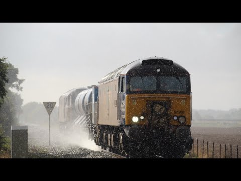 DRS 57306 & 57002 spray past Belaugh Lane with the 3S01 RHTT