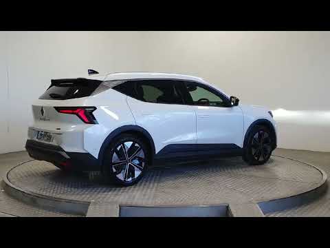 Renault Scenic E-tech Techno Ev87 220BHP - Image 2