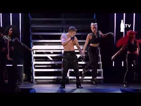 Justin Bieber - Boyfriend | Concert Chile Believe Tour 11/13/2013