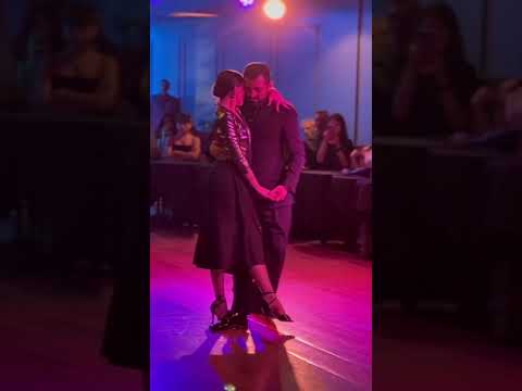 Sin lágrimas Osvaldo Pugliese Tango #tango #tangoargentino Marcelo Torres y Francisca Alarcon