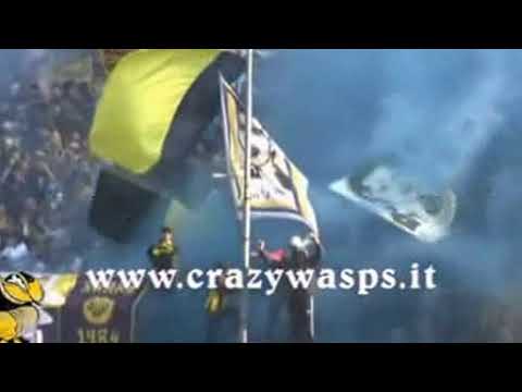 Anno 2011/12 JuveStabia-Torino (V. Tifosi) www.crazywasps.it