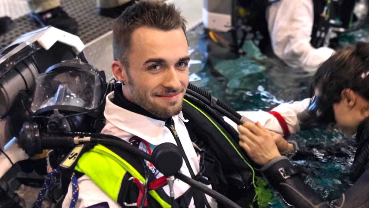 J'AI SUIVI L'ENTRAÎNEMENT D'UN ASTRONAUTE thumbnail