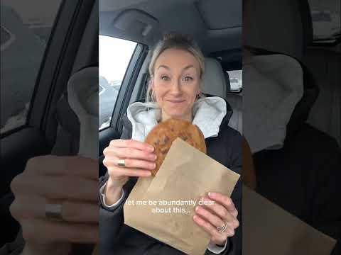 Colleen recommends the Costco Cookies! ❤️ 😍