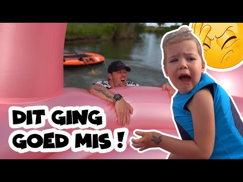 ZO LANG MOGELIJK OP EEN ROZE FLAMINGO OVERLEVEN !!- De Bakkertjes #391