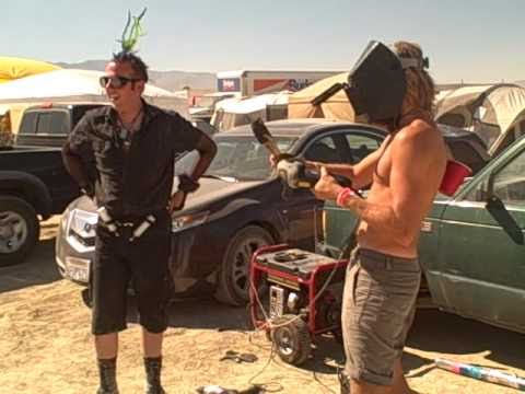 Burning Man : Science Boudoir Cabaret