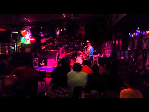Nick Hayes solo @ Dan Electro's Houston, Tx