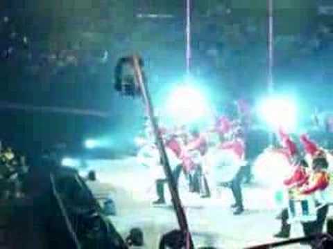 Ella 與樂隊打鼓 - S.H.E移動城堡世界巡迴演唱會Perfect 3 (香港)