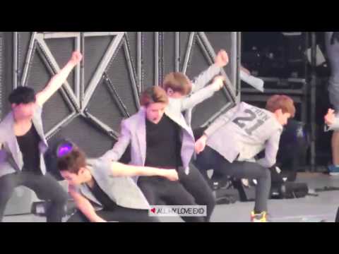 HD Fancam 140815 EXO   Overdose + Let Out The Best + Wolf @ SMTOWN Concert In Seoul