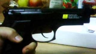 preview picture of video 'Beretta M92 AEG review JLS 2010B'