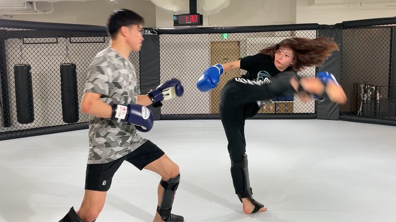 戦闘術使いの美人女優の実力がすご過ぎた