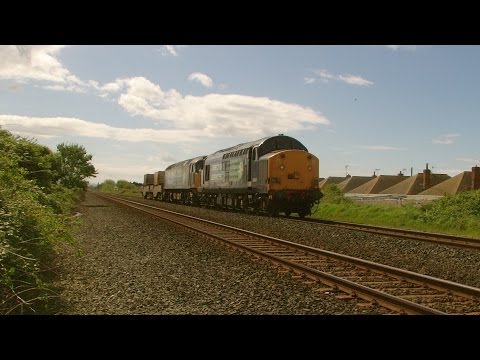 Prestatyn 9.5.2014 - DRS 37601 Class 37 Fifty & 57010 Class 37 57