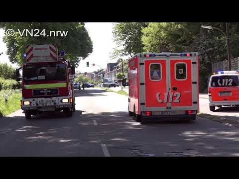 08.05.2018 - VN24 - PKW kippte nach Anprall an Baum in Dortmund auf die Seite