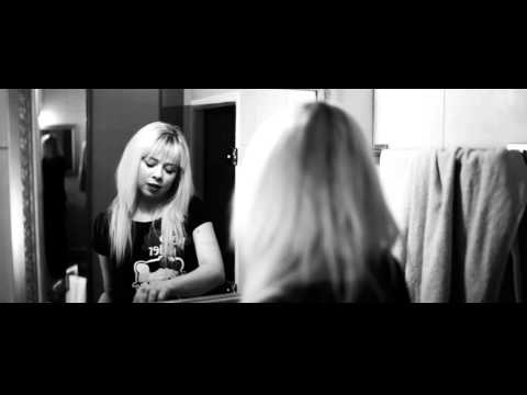 Чика из Перми feat. Max Ricco - Партия Красивых Дур