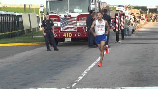 Arlington 9/11 Memorial 5K - Front runners turn th