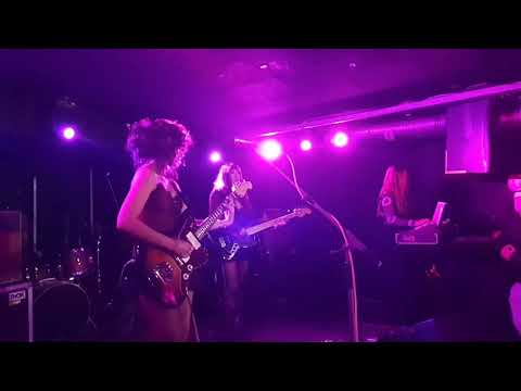 L.A. Witch - SOS (Cologne, 30.09.2025)