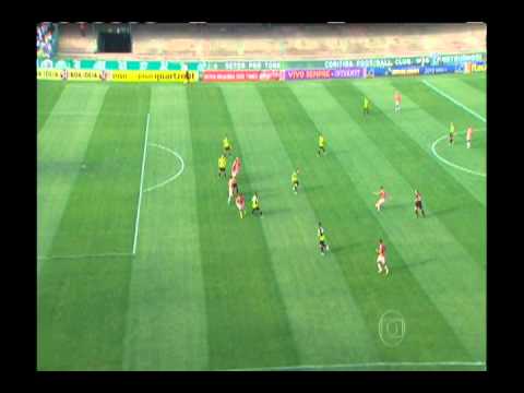 Impedimento mal marcado contra o Coxa 2