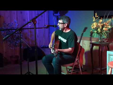 Dan Cutaia performs Carmelita (Warren Zevon cover)