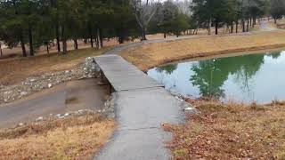 preview picture of video 'Walking the trail in Salem Arkansas Park'