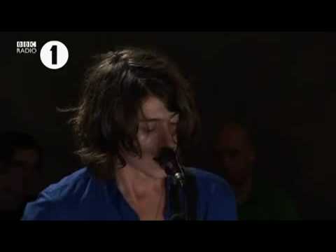 Arctic Monkeys - The View From The Afternoon BBC Radio 1 Live (Maida Vale Sessions)