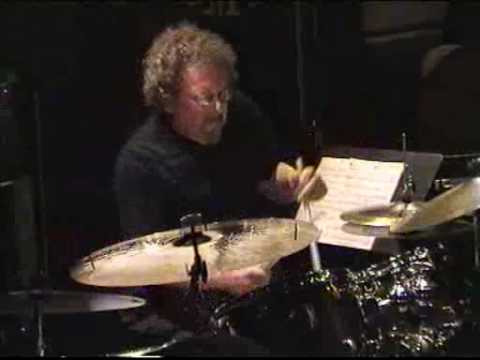 André Ceccarelli - Improvisation solo