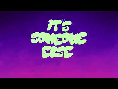 ASHER YELO - "it's someone else" (Visualizer)