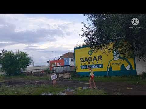 Baarish main masti😀😀ATS Pani me gir gaya🤣🤣