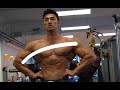 Look into my eyes我不是闹着玩的,看着我的眼神就知道了。