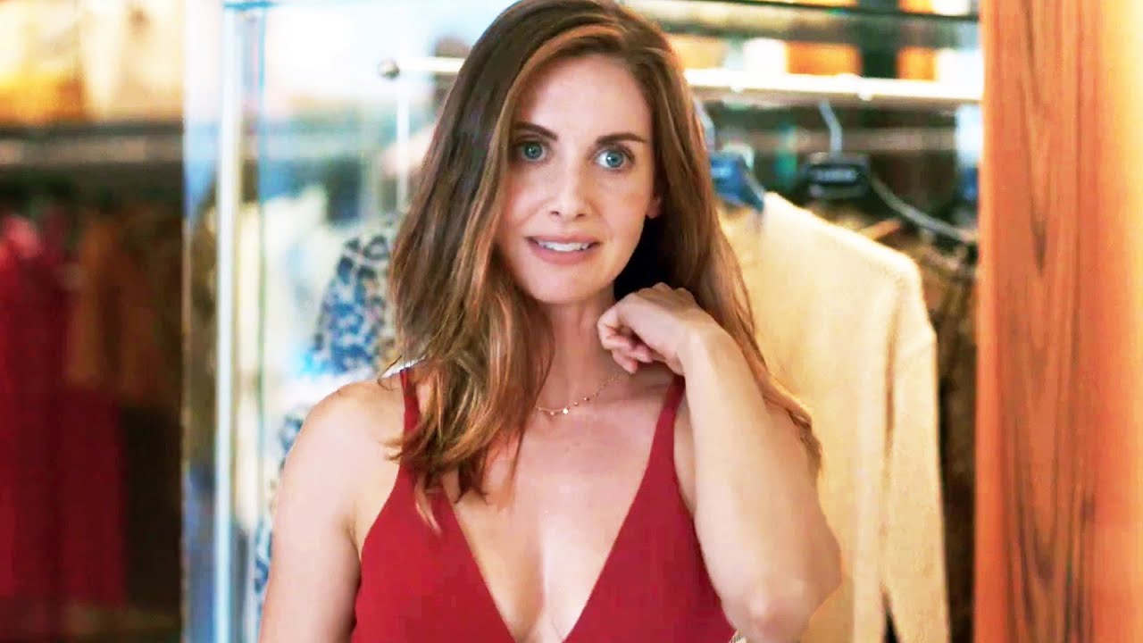 Miniature de la vidéo SPIN ME ROUND Bande Annonce (2023) Alison Brie, Aubrey Plaza du film Spin Me Round