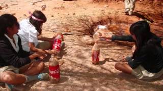 preview picture of video 'Casa_Ecologica_de_Botellas_Coca_Cola_ 2012_0001.wmv'