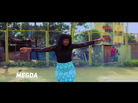 LARRY DWAYNE FT MEG DA & ODHILE DICE   KWELA OFFICIAL VIDEO