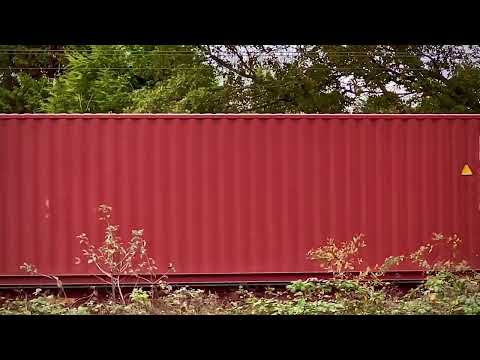 66716 working 4O77 from Trafford Park Euro Terminal to Southampton Western Docks GBRf