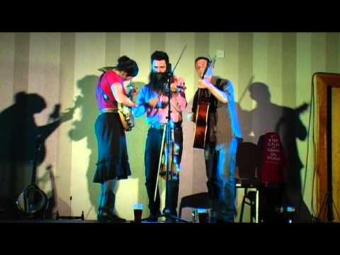 THE CORN POTATO STRING BAND, Main Stage, Westport's 8th Folk & Bluegrass Festival 2014 pt2