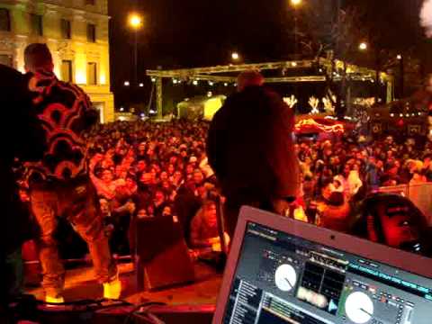 METRO*STARS & MAXI-B CAPODANNO 2011 PIAZZA RIFORMA LUGANO 2 pt