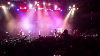 Sonata arctica - The gun and the day  (15.03.2013, teatro Caupolican, Santiago, Chile)