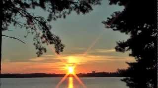 Helsinki illalla suvivirsi jo joutui armas aika virsi 571