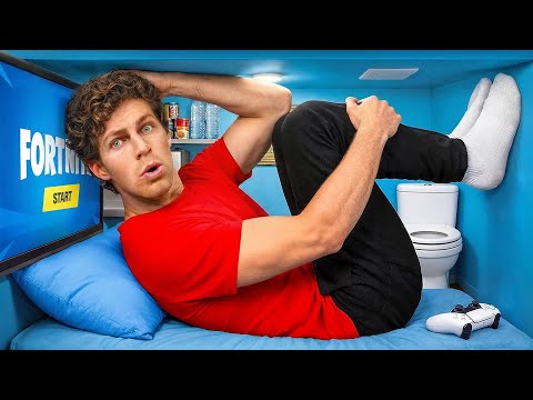 I Survived World’s Tiniest Bedroom!