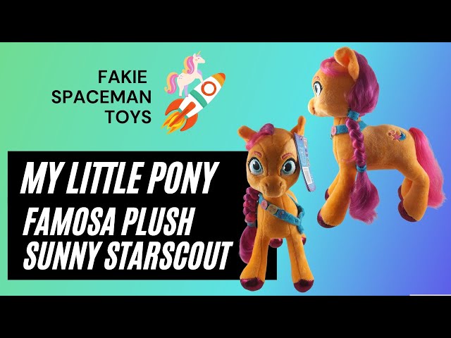 Vídeo relacionado con Famosa Softies - Peluche del Pony Sunny Starscout de la película My Little Pony: Una Generación, es de Color Naranja con el Pelo Rosa y los Ojos Azules, Mide Unos 25 centímetros (760020961)