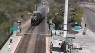preview picture of video 'Santa Fe #3751 Steams Through San Diego County 9-21-08'