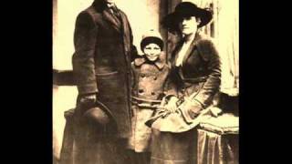 Sacco e Vanzetti - Ballata di Sacco  Vanzetti ( Morricone- J.Beaz) .wmv
