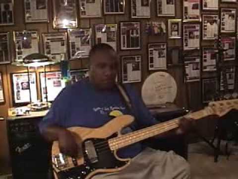 James Ross @ Marcus Miller Fender Jazz @ Jross-tv - www.Jross-tv.com