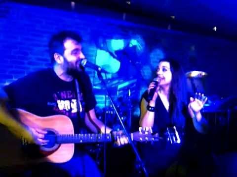 Kiriakos Kougioumtzoglou and Sofia Lazopoulou singing live on New Year's Eve 2011-2012