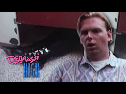 Snake Finds Claude | Degrassi High Clips