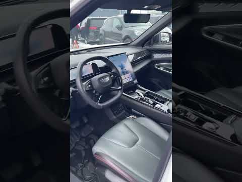 фото geely atlas i 0