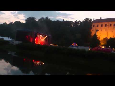 Charlie Straight - Upside Down (Zámostí 2013)