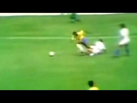 Best right wingers in football history 18 Jairzinho