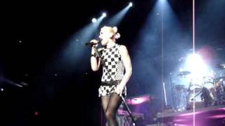 No Doubt - Running LIVE in Hawaii 8/11/09