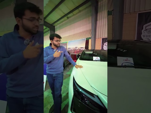 کراچی کار میلے میں Lexus RZ 450e — یہاں اس صاف EV کو قریب سے دیکھیں!