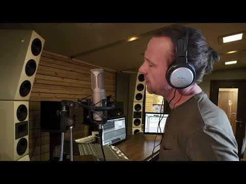 A-ha -"Take on me" ( Actiny's cover )