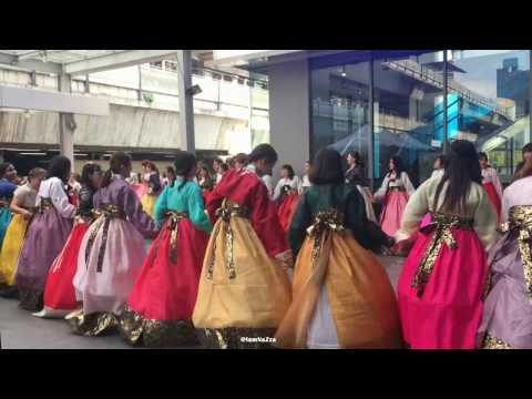 [IamNaZza] Hanbok Flashmob (한복 플래시몹) - Dance | Love Korea, K-Style Day by KTO Thailand